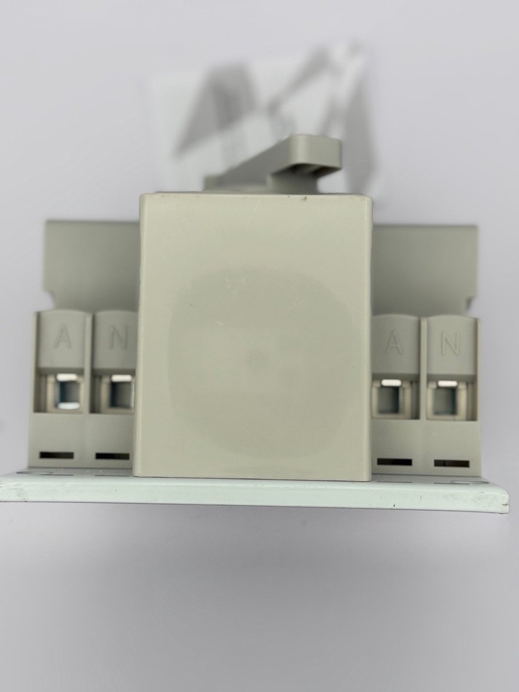 63A 2P 220V Dual Power Automatic Transfer Switch Generator Changeover Switch