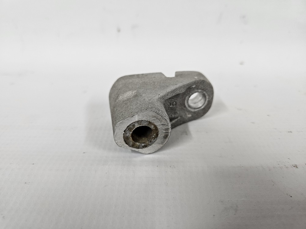 ARCTIC CAT TRACK IDLER WHEEL MOUNTS BRACKET 1604-434