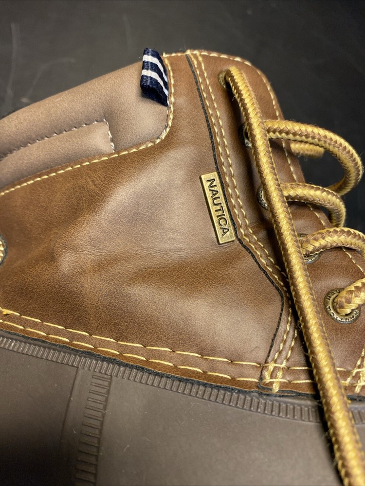 Boys Nautica Duck Boots Great Condition Size 1