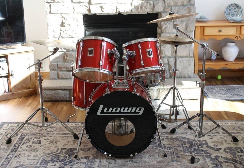 Red Ludwig Rocker Vintage shell pack excellent condition