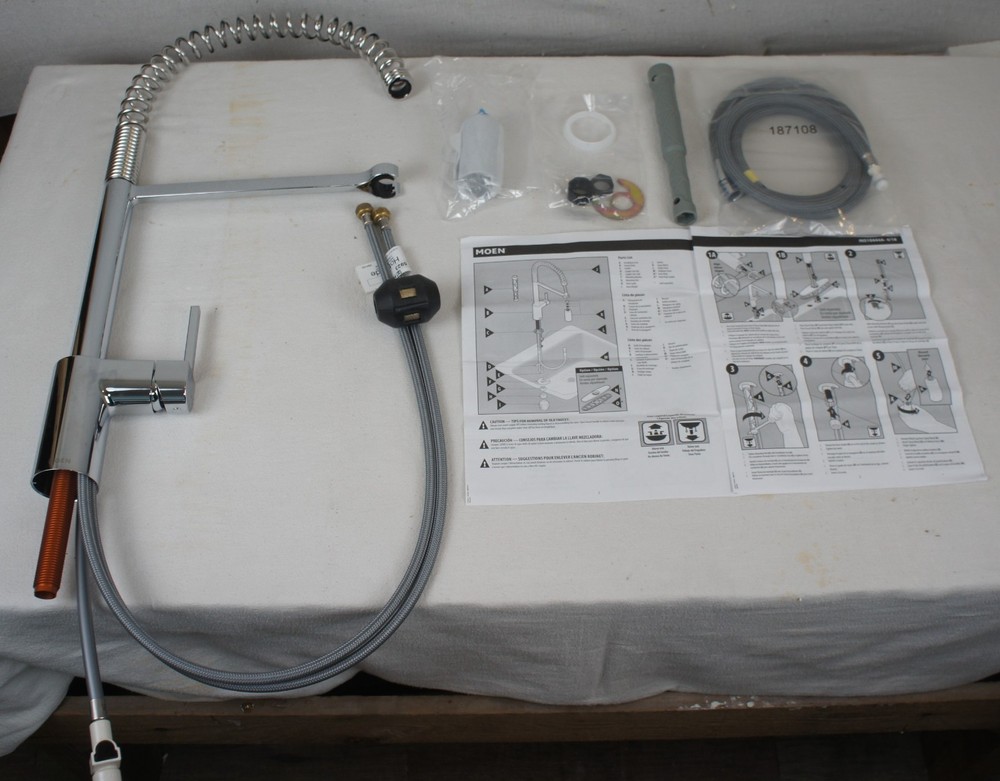 MOEN ALIGN 5923 CHROME ONE HANDLE PULLDOWN KITCHEN FAUCET IN ORIGINAL BOX