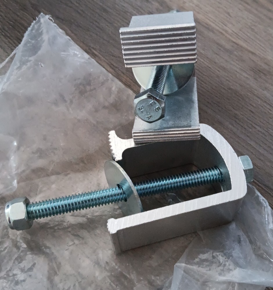 Deflecta-Shield Toolbox Mounting Kit - Open Box