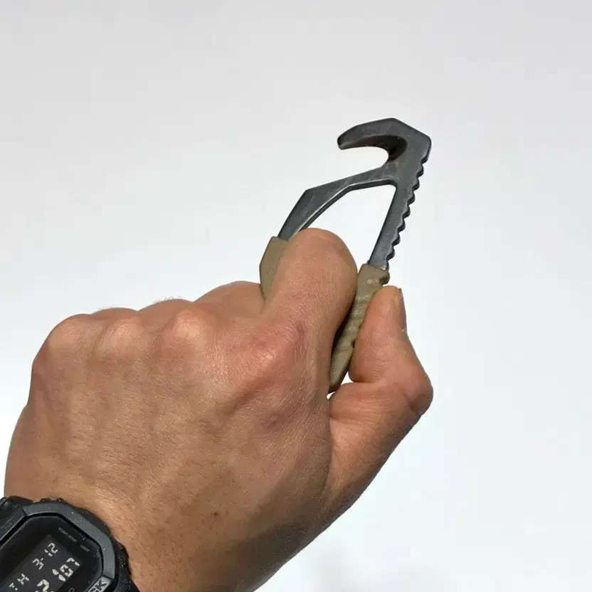 Gerber Emergency Strap Cutter (New)