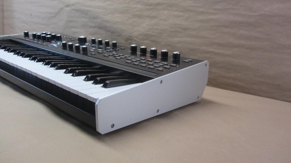 ASM Hydrasynth 49 Key Polyphonic Synthesizer Wavemorphing Keyboard MIDI