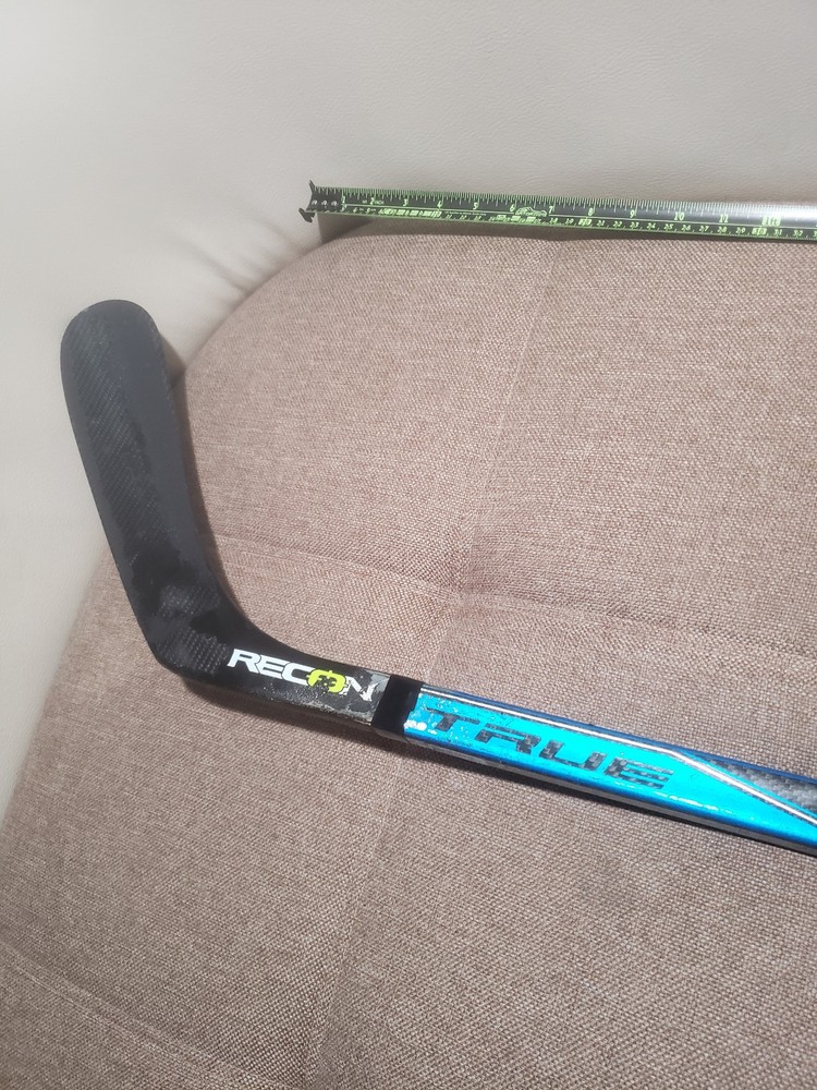 TRUE A6.0 two piece stick , replaceable blade