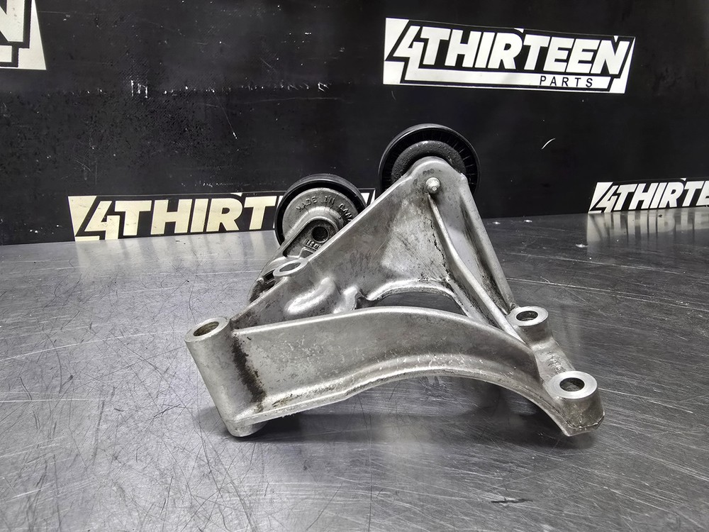 1997-2004 C5 CORVETTE AC COMPRESSOR BRACKET GM 12556444 OEM #N8