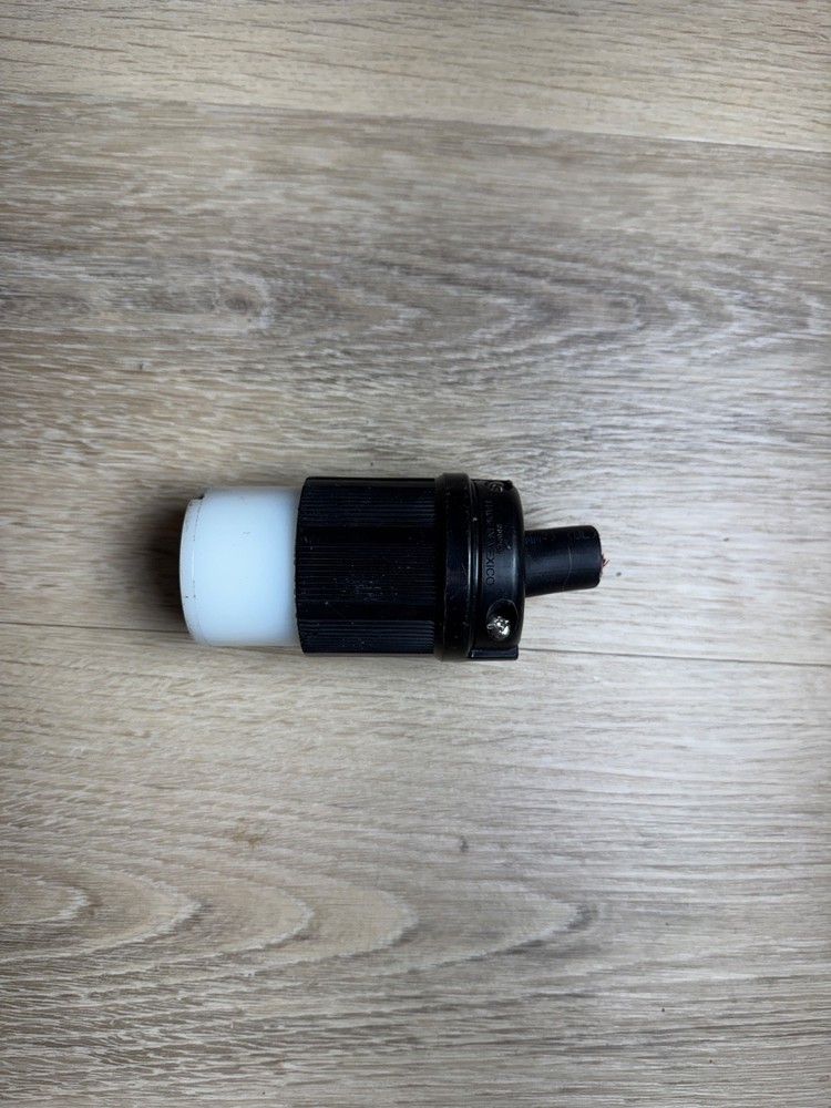 Hubbell HBL2813 Electrical Plug - (L21-30R)