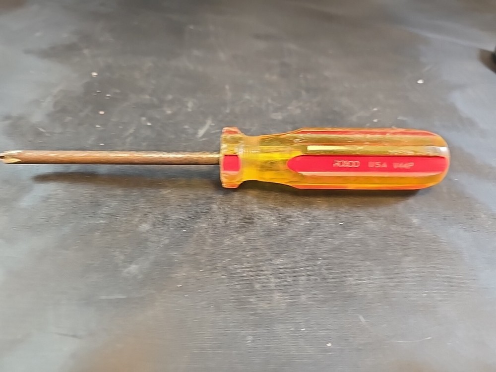 Vintage Rosco Tools Phillips Head Screwdriver V44P Plastic Handle USA 8"