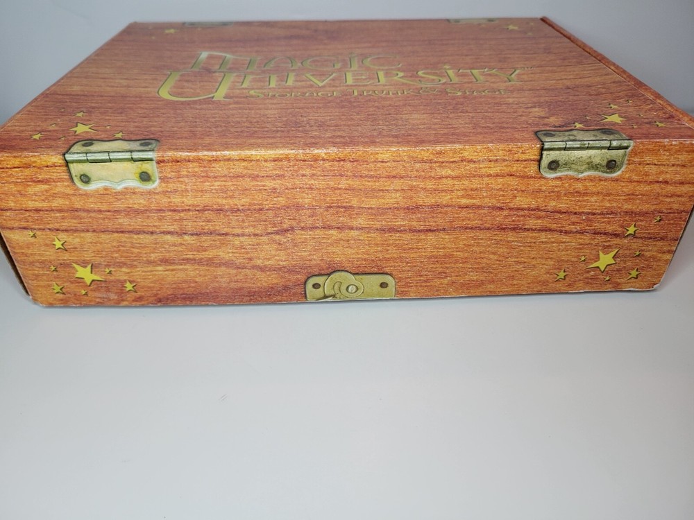 Magic University Scholastic Storage Trunk, Boos, Magic Tricks 2001 Vintage Set