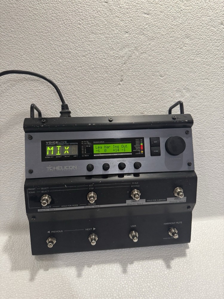 TC HELICON Voicelive Harmony Correction Effects Vocal Processor