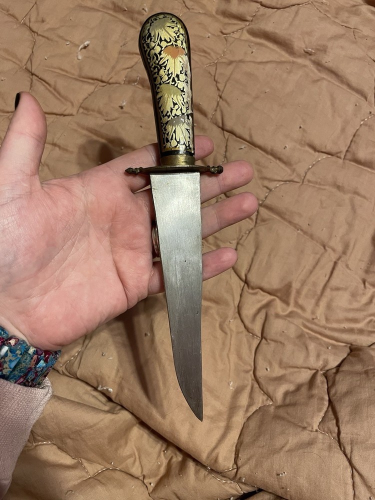 Vintage Dagger Knife with scabbard