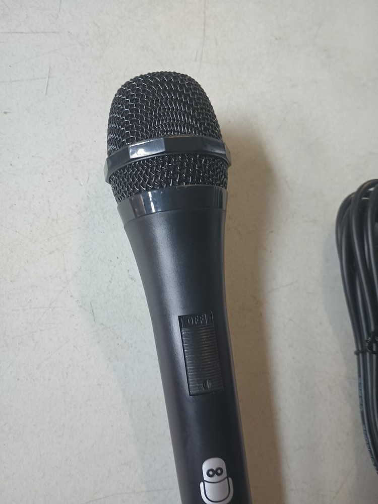 Mic Microphone with On Off Switch High Grade Low Noise Black