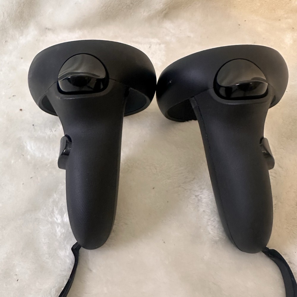 Oculus Quest 1 VR Controllers Left Right Pair OEM Black Tested Working