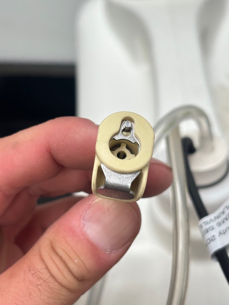 Laboratory Washer Bottle w/ Pilot Duty & BD BIOSCIENCE 334915 Waste Level Sensor