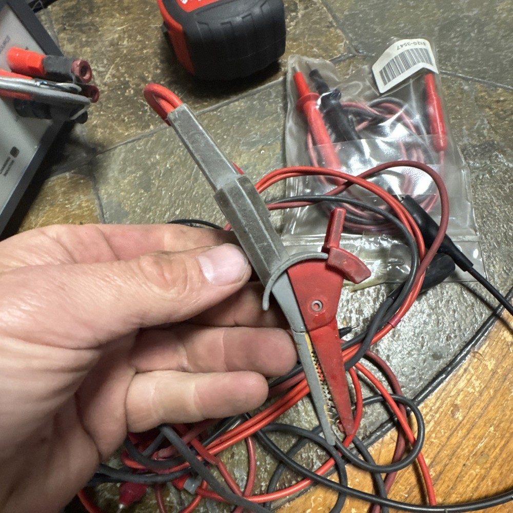 Valhalla Scientific 4300C Programmable Micro-Ohmmeter W Extras. Working!