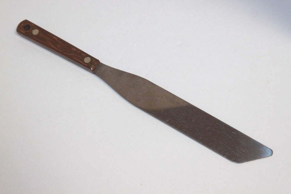 Vintage Luxor Icing Spatula Spreader Swirl Brown Handle