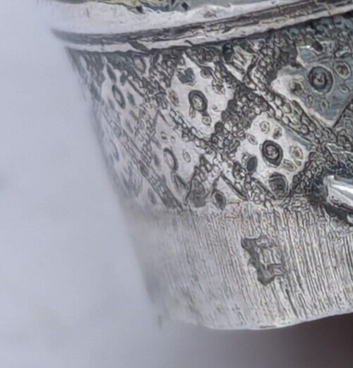 Eighteenth century sophisticated kidney bean shaped silver and shell snuff box