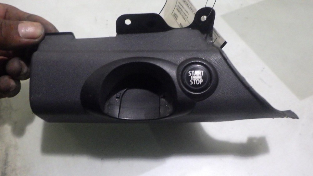 11 MINI CLUBMAN Dash Mounted Start Button