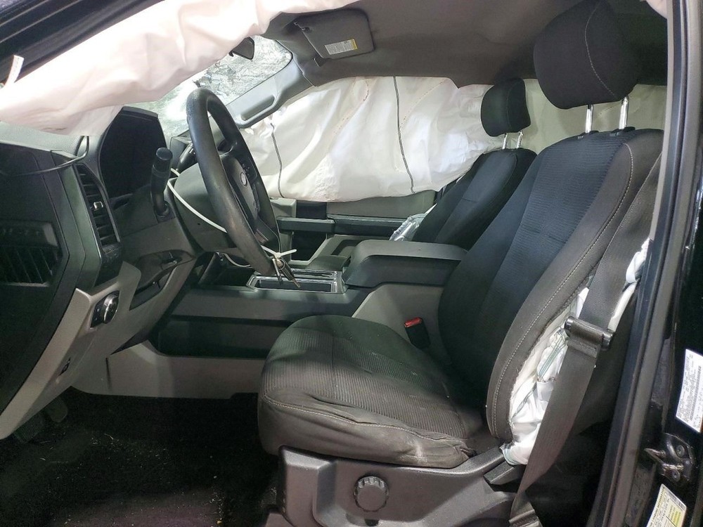 (LOCAL PICKUP ONLY) F150 2017 Air Shutter 2110367