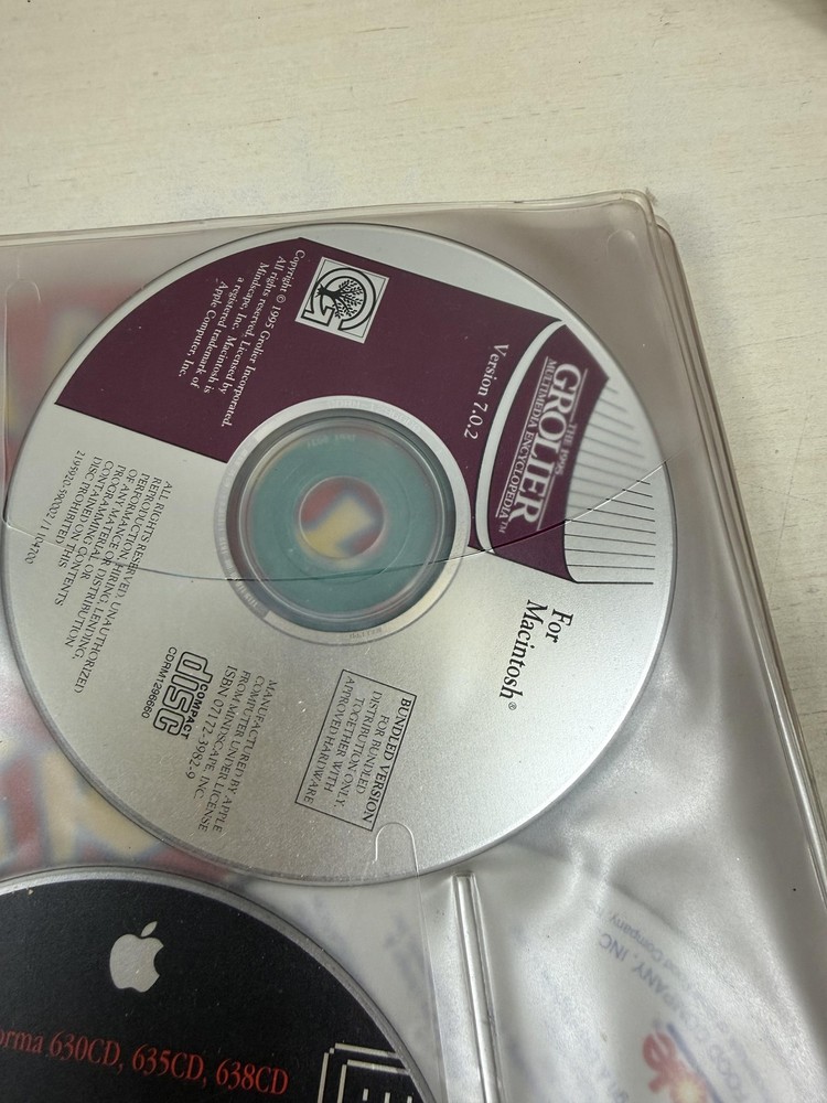 Vintage Apple Macintosh Performa CD Case Software Disc Lot 600-2294 Bundle USA