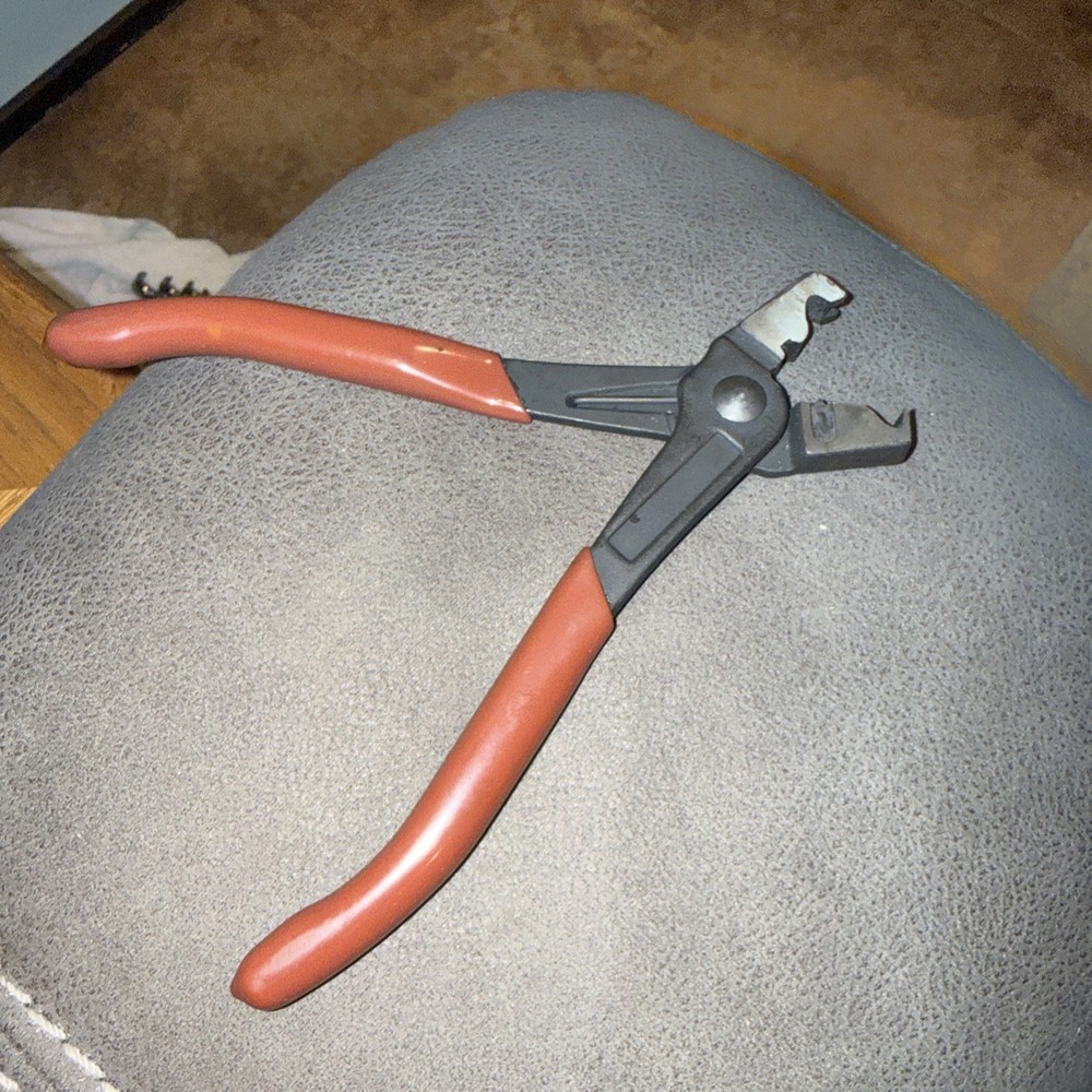 Matco Tools Clic-R Collar Pliers CP9406