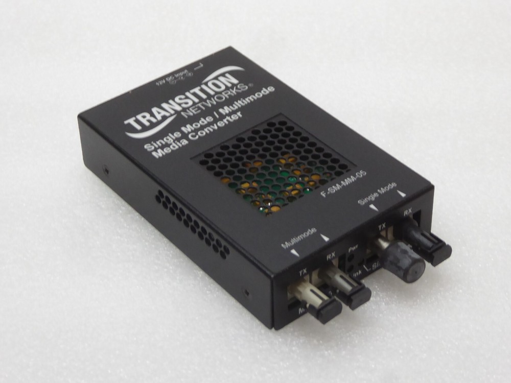Transition Networks F-SM-MM-05 Single Mode / Multimode Media Converter