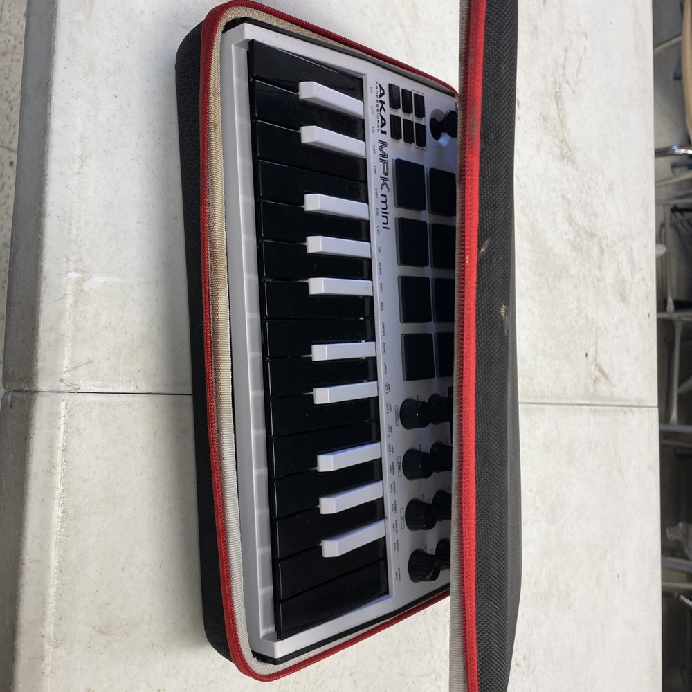 AKAI MPK MINI (HPB022871)
