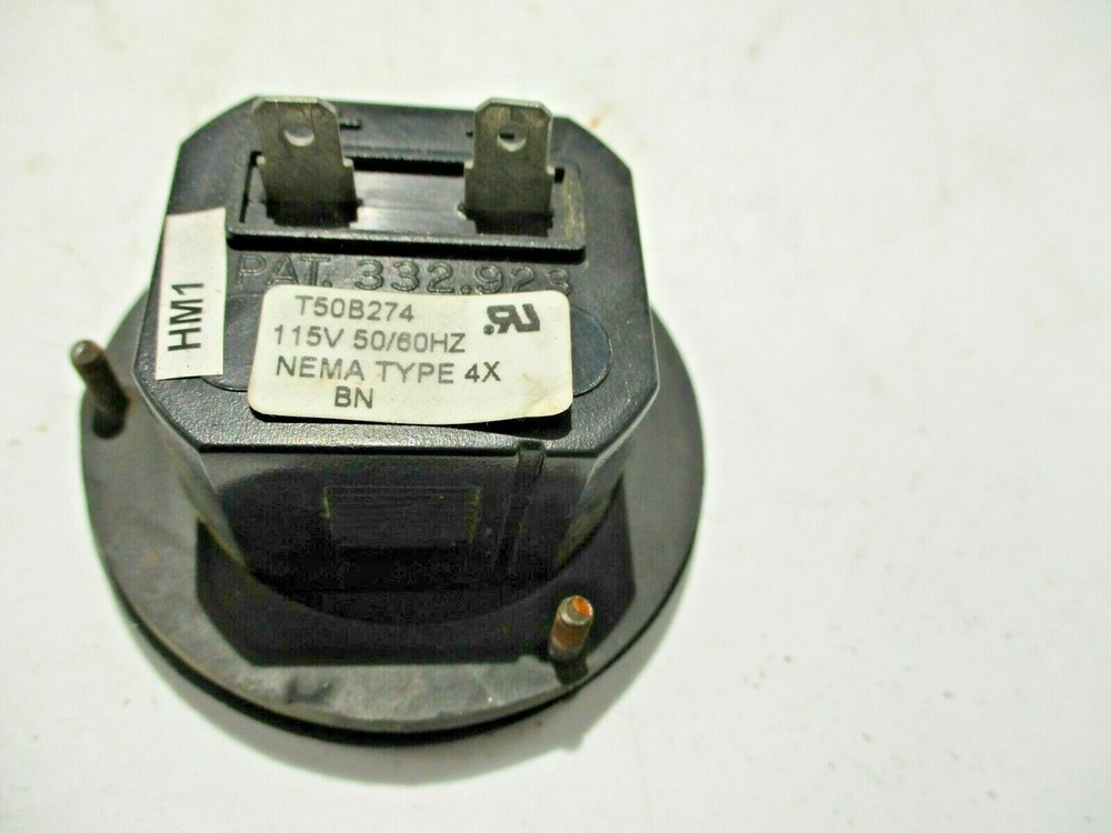 QUARTZ T50B274 HOUR METER PANEL MOUNT 115V