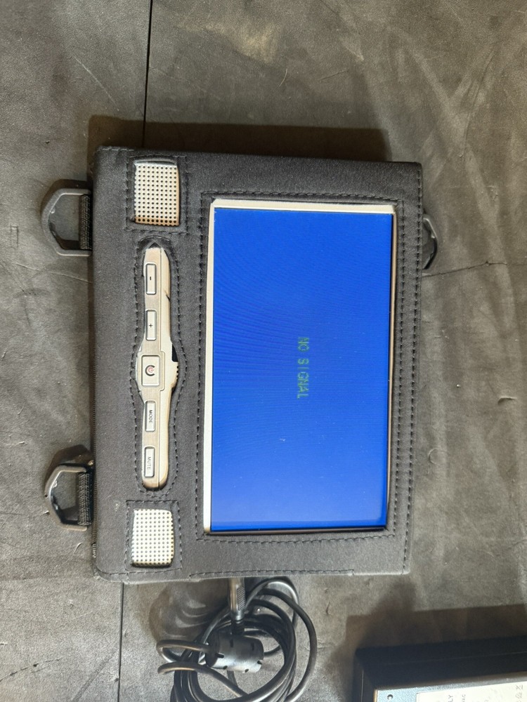 Mi-Q twin in car dvd player
