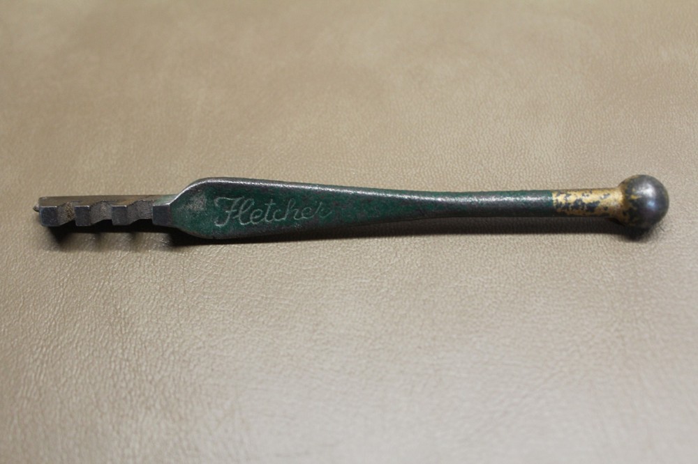 Four Vintage GLASS CUTTERS *USED*