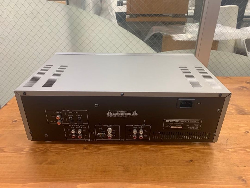 TEAC AD-RW950 Compact Disc Recorder / Cassette