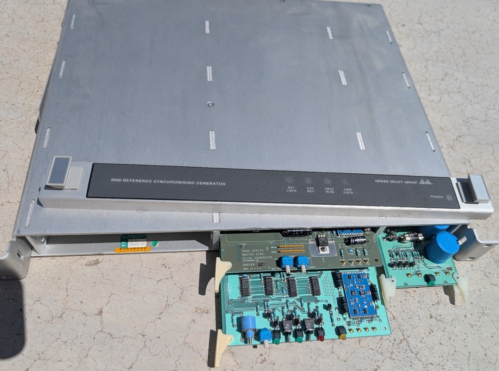 Grass Valley Group 9560 Reference Synchronising Generator, Sync Gen; used, works