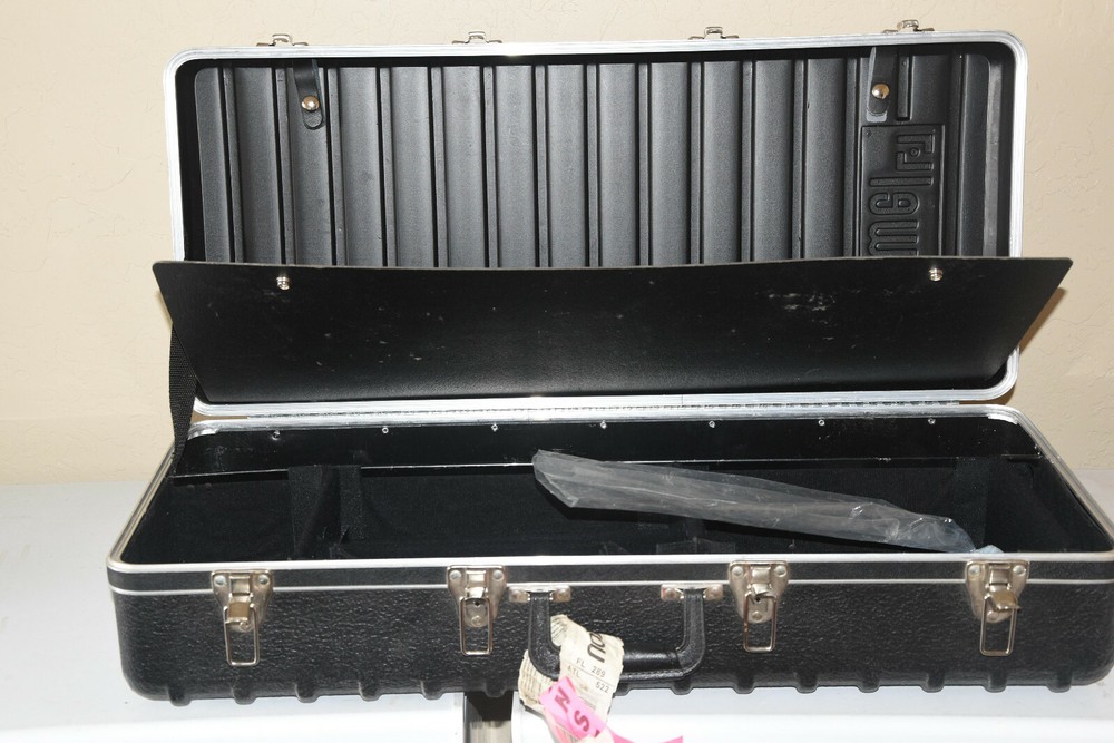 Lowel 3 Kit with TO-83 Case