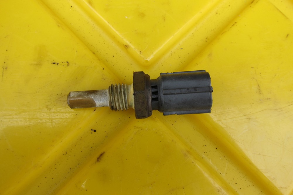 2003 SUZUKI GSXR 1000 COOLANT TEMPERATURE SENSOR THERMOSENSOR