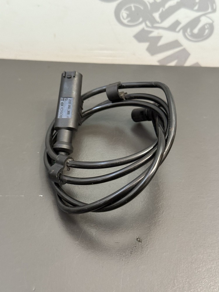 KTM 790 Duke ABS Sensor 2018-2021 Front ABS Sensor KTM 790 Front ABS Sensor OEM