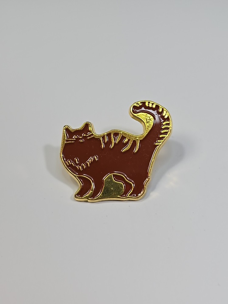 Cat Lapel Pin Brown With Gold Color Highlights