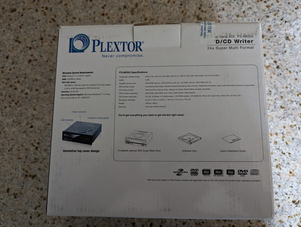 PLEXTOR PX-880SA-26 DVD/CD Rewritable Drive SATA, Open Box
