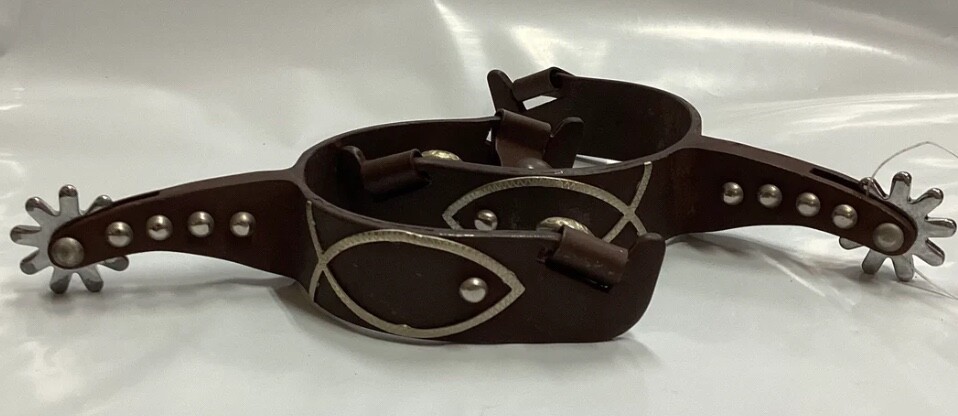 MEN’S ANTIQUE SPURS WITH SILVER FISH AND DOT