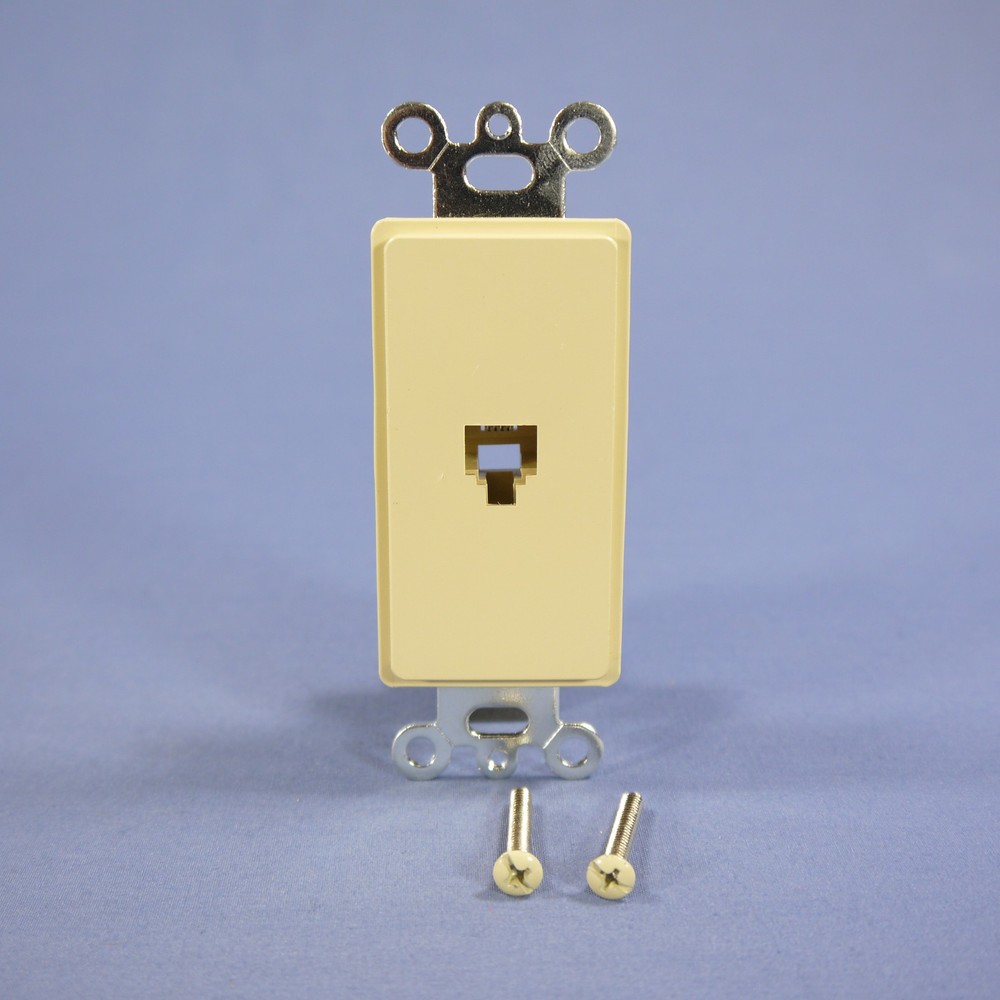 Eagle Ivory Flush Mount 4-Conductor Decorator Voice/Data Modular Jack 3560-4V