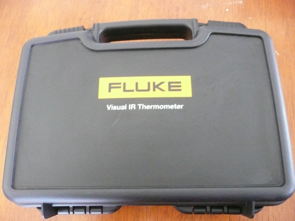 Fluke VT04 Visual Infrared Thermometer - New