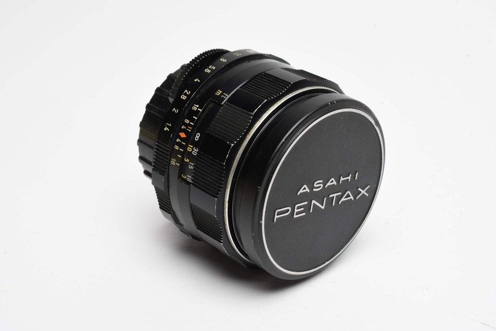 Pentax Super-Takumar 50mm f1.4 M42 mount lens, caps, sharp! + Sky