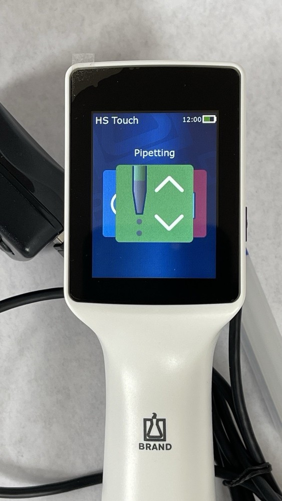 Pristine Condition BrandTech HandyStep Touch Screen Protector Still On &Charger