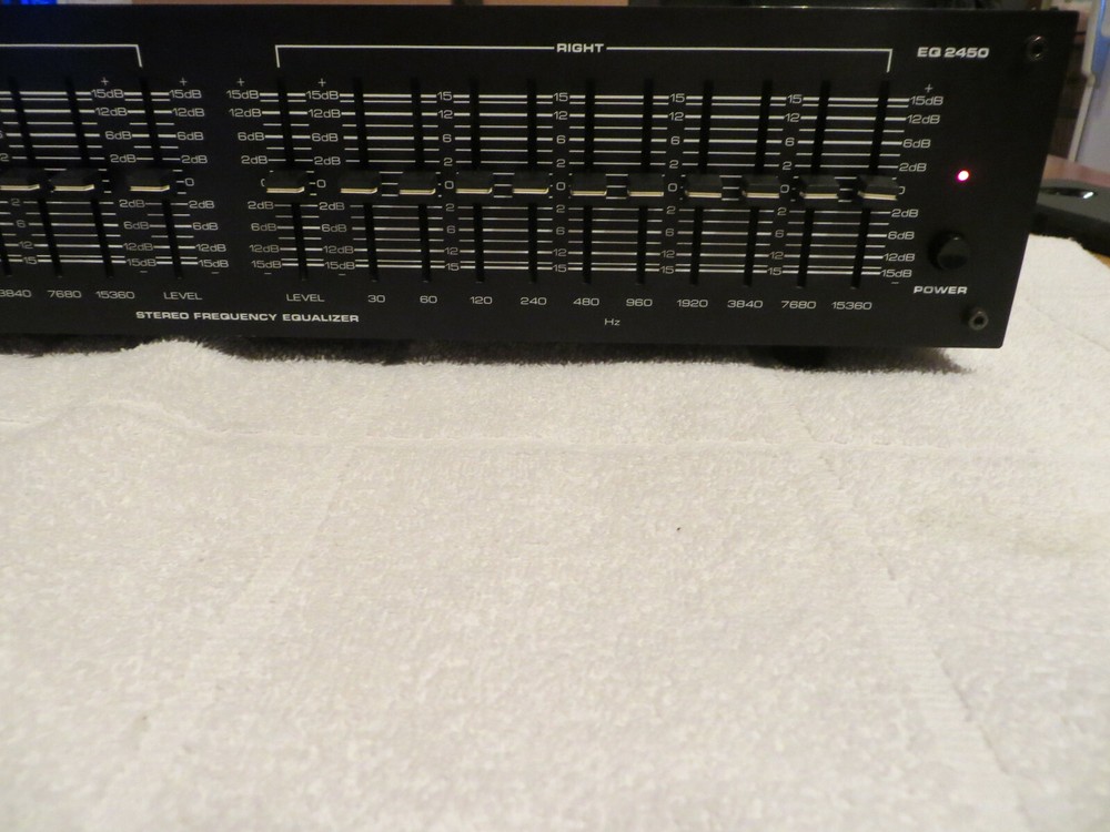 NUMARK EQ 2450 10 BAND STEREO FREQUENCY EQUALIZER,