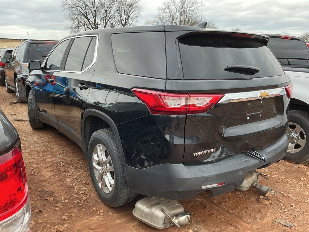 TRAVERSE 2020 Glove Box 4972963