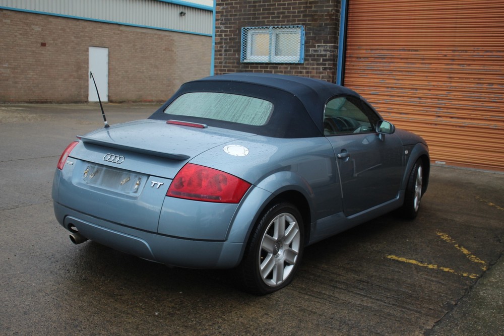 Audi TT 8N Handbrake Release Knob Button 8N0711332A