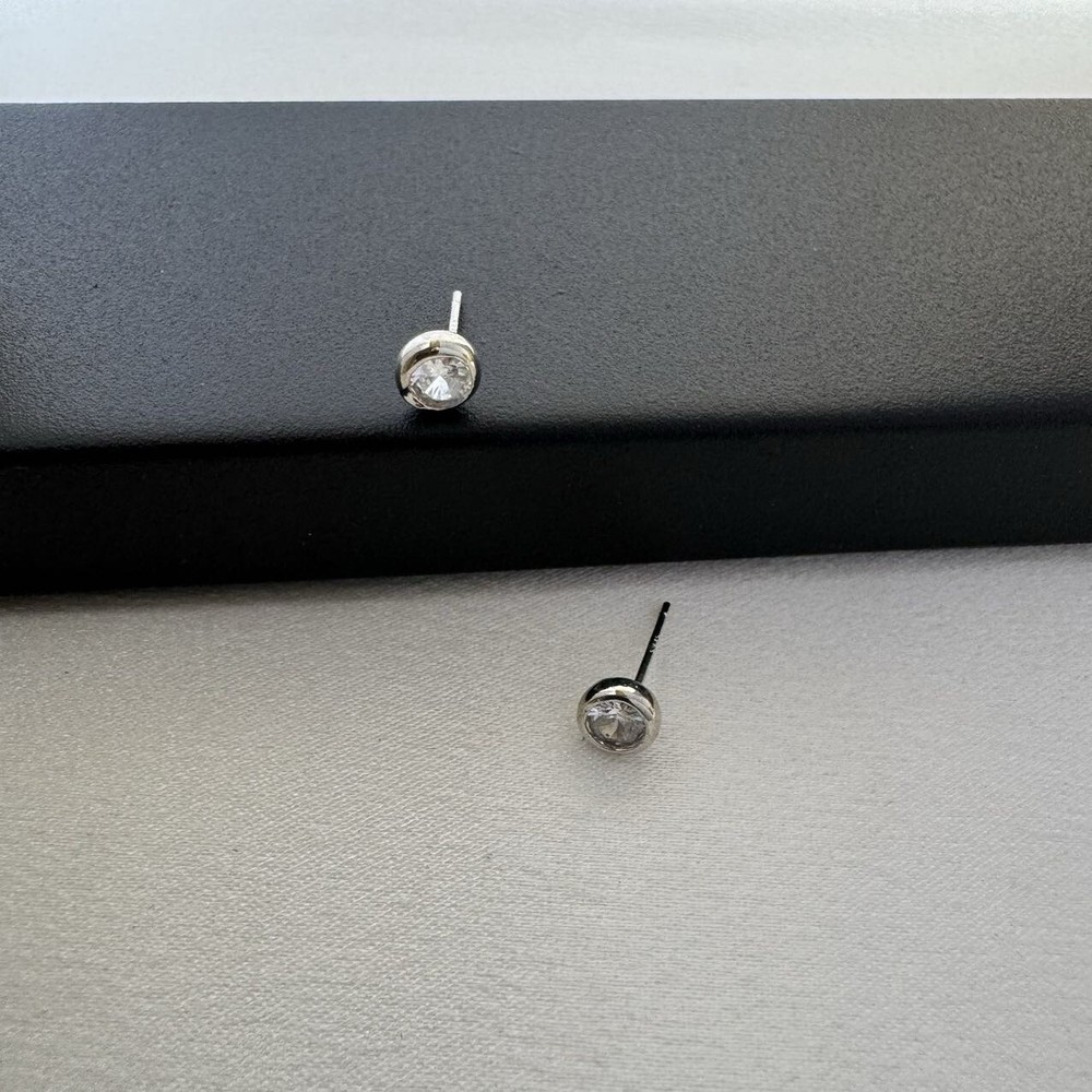 5mm Small Tiny CZ Stud Earrings for Men Women