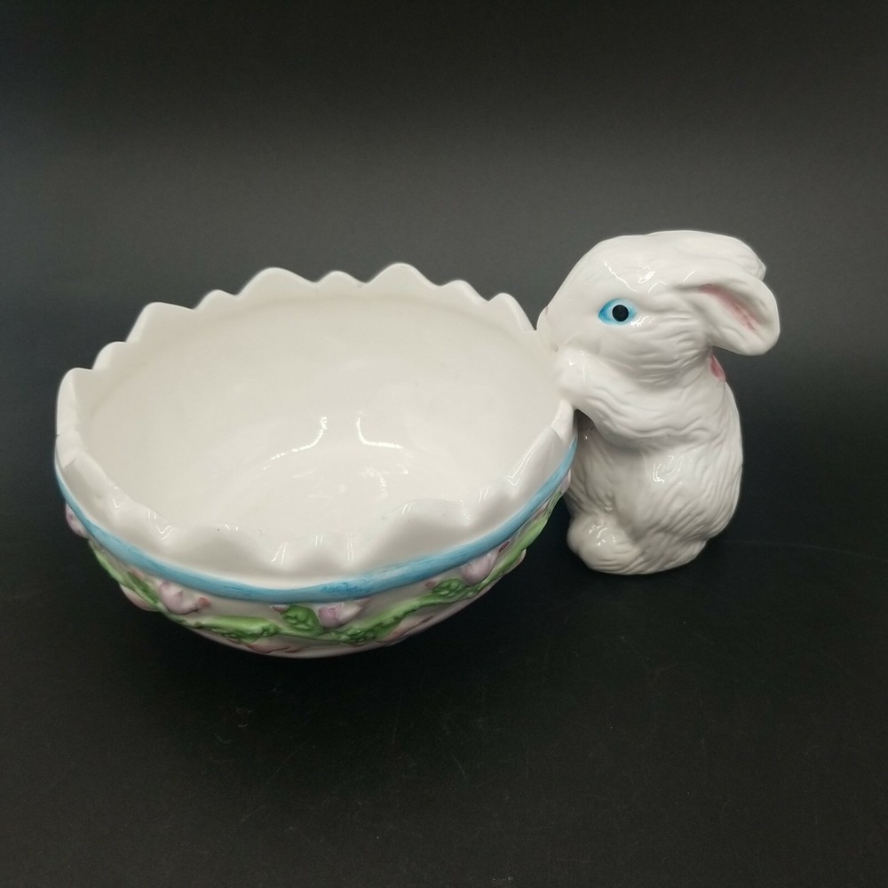 Easter Bunny Looking into Cracked Egg Planter w/Pink Flowers