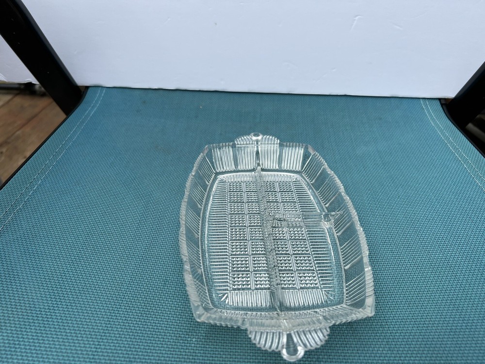 Crystal 3 portion dish crystal rectangle Good condition.  
