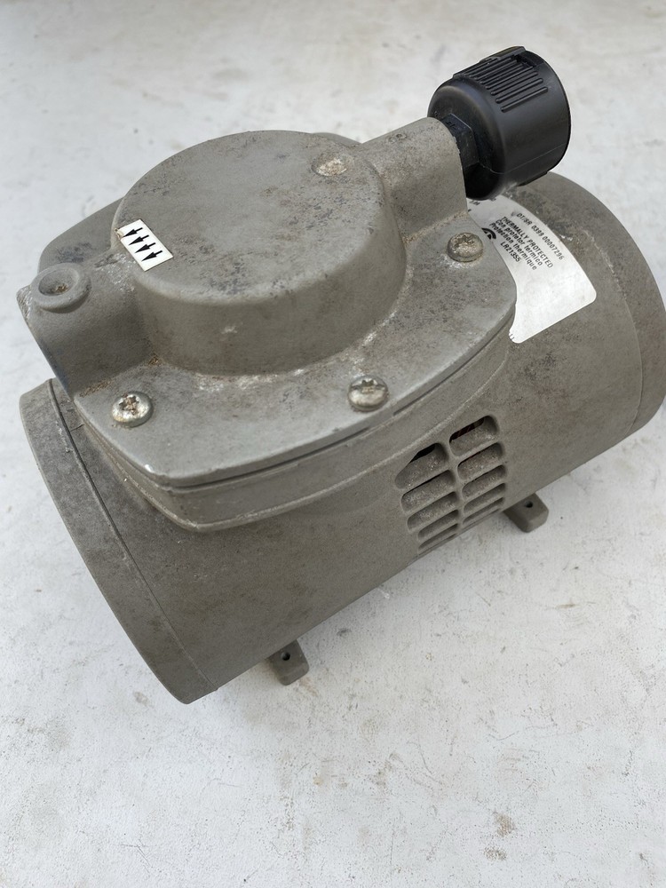 Thomas 917CA18-59D Compressor / Vacuum Pump 115V 60Hz 3.0A