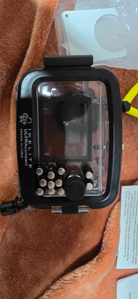 Ikelite 6147.09 Underwater Housing with case